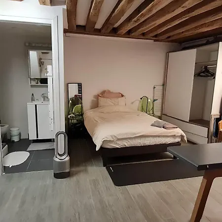 Star Apartment *